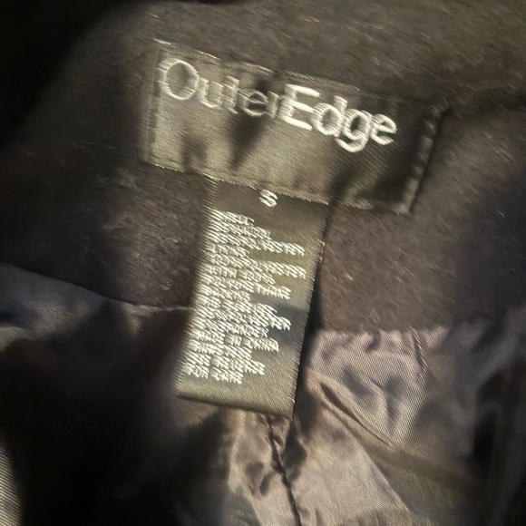 Small black coats - Picture 6 of 6